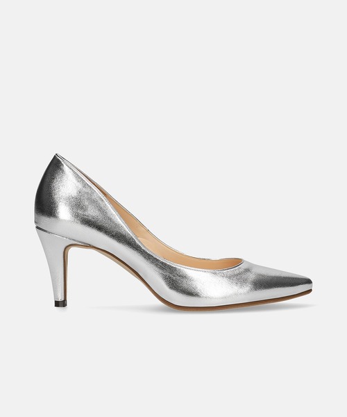 MAMIAN（マミアン）の「iCoN COLORS / ポインテッドトゥ スムース パンプス (7.0cmヒール)（パンプス・レディース・ブラック/アイボリー/ピンクベージュ/パイソン/グレイッシュベージュ/ホワイト/ダークブラウン/グレー系その他/ベージュ系その他/ワインレッド/グレイッシュブルー/ベージュ系その他2/シルバー・22.5cm/23.5cm/24.5cm/23.0cm/24.0cm/22.0cm/24.5㎝/21.5cm/25.0cm）」の14枚目の写真