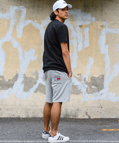 【送料込】 Jeans_レギュラーウォッシュドバッジロゴT TOMMY JEANS tシャツ 「オンライン限定」レギュラーバッジT