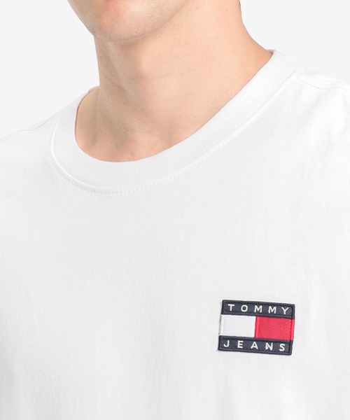 tommy jeans(トミー ジーンズ)の「ロゴ バッジ Tシャツ(Tシャツ/カットソー・メンズ・レッド系その他2/ブラック/ホワイト/ネイビー/レッド/ピンク系その他/ブルー/レッド系その他/イエロー系その他/ブラック系その他/グレー/ブルー系その他/オレンジ/ホワイト系その他/ネイビー系/ライトブルー・MEDIUM/X-LARGE/LARGE/SMALL)」の20枚目の写真