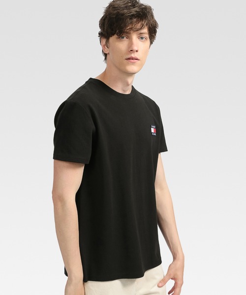 tommy jeans(トミー ジーンズ)の「ロゴ バッジ Tシャツ(Tシャツ/カットソー・メンズ・レッド系その他2/ブラック/ホワイト/ネイビー/レッド/ピンク系その他/ブルー/レッド系その他/イエロー系その他/ブラック系その他/グレー/ブルー系その他/オレンジ/ホワイト系その他/ネイビー系/ライトブルー・MEDIUM/X-LARGE/LARGE/SMALL)」の21枚目の写真