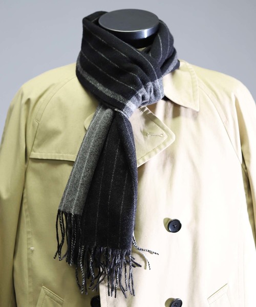 MEN'S BIGI(メンズビギ)の「【カシミヤ100%】ストライプ柄 マフラー(マフラー・メンズ・ブラック/ボルドー・FREE)」の10枚目の写真