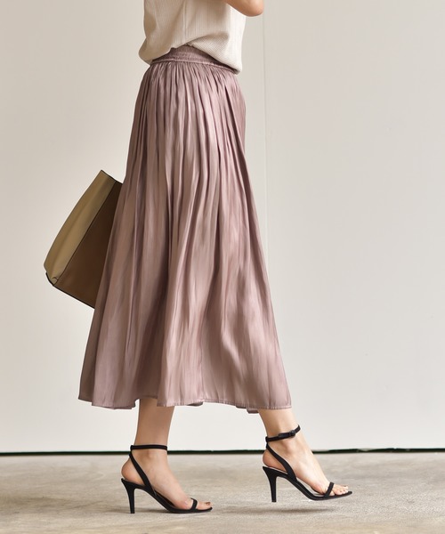 rps(アールピーエス)の「シャイニーサテンギャザースカート(スカート・レディース・アイボリー/ミント/ピンク/グレイッシュベージュ・M)」の17枚目の写真