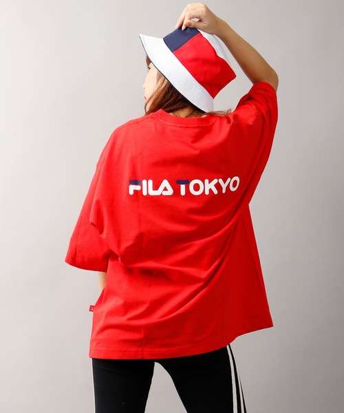 FILA HERITAGE(フィラヘリテージ)の「FILA heritage ブランドロゴプリント ビッグシルエット 半袖Tシャツ(Tシャツ/カットソー・メンズ・ホワイト/ネイビー/ブラック/レッド・M/2XL/L/XL)」の4枚目の写真