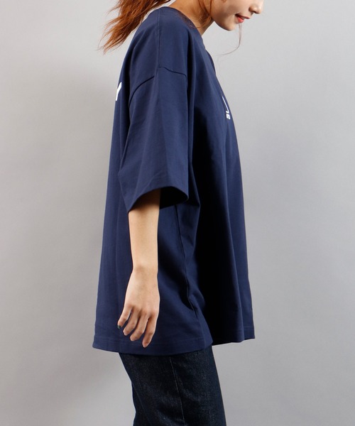 FILA HERITAGE(フィラヘリテージ)の「FILA heritage ブランドロゴプリント ビッグシルエット 半袖Tシャツ(Tシャツ/カットソー・メンズ・ホワイト/ネイビー/ブラック/レッド・M/2XL/L/XL)」の6枚目の写真