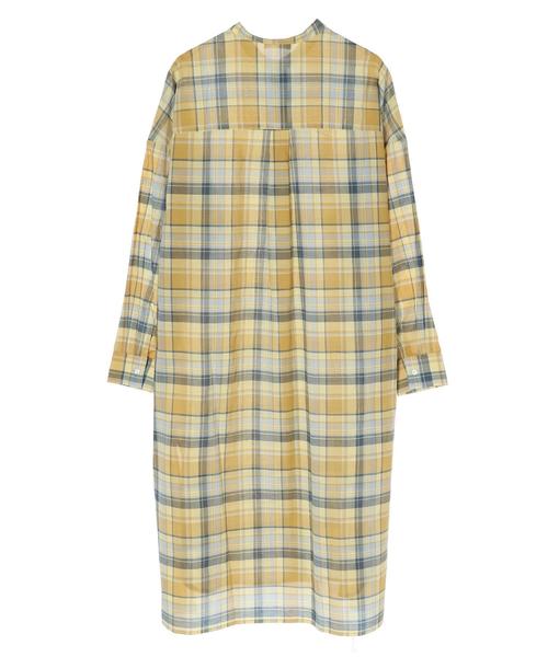 earth music&ecology（アースミュージックアンドエコロジー）の「60ローンシャツワンピース ＊（ワンピース・レディース・ベージュ/ネイビー/ブラウン/グレー/レッド/イエロー・FREE）」の17枚目の写真