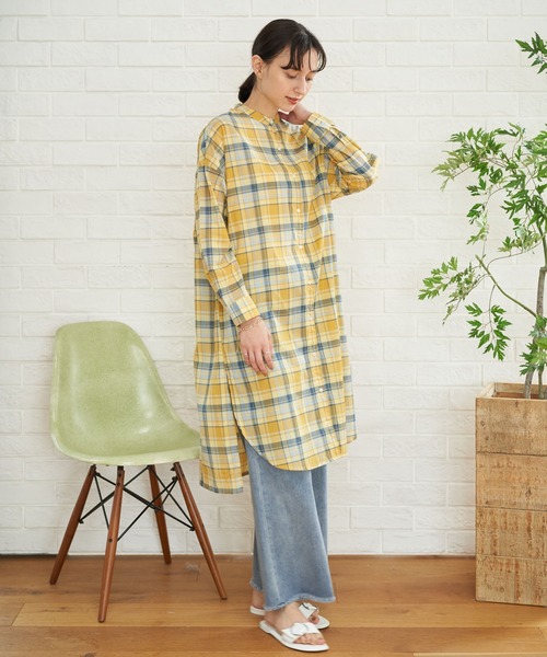 earth music&ecology（アースミュージックアンドエコロジー）の「60ローンシャツワンピース ＊（ワンピース・レディース・ベージュ/ネイビー/ブラウン/グレー/レッド/イエロー・FREE）」の6枚目の写真