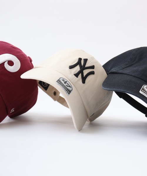 '47（フォーティーセブン）の「MLB公認 ’47BRAND CLEAN UP CAP クリーナップキャップ BBCAP（キャップ・メンズ・オフホワイト/カーキ/ナチュラル/カーキ系1/カーキ系2/ブルー/レッド/ブラック/カーキ系/ロイヤルブルー・FREE）」の4枚目の写真