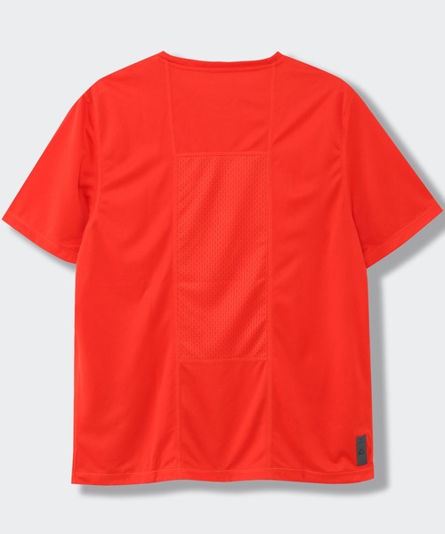 Reebok(リーボック)の「レズミルズR ボディパンプR Tシャツ / Les MillsR BODYPUMPR Tee(Tシャツ/カットソー・メンズ・ブラック/レッド・SMALL/MEDIUM/LARGE/X-LARGE/XX-LARGE/X-SMALL/XXX-LARGE)」の3枚目の写真