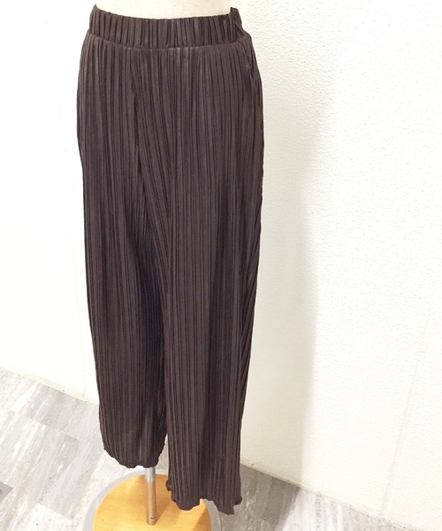 minius(ミニウス)の「ミニウス/レディース プリーツストレートパンツ 秋冬コーデ(その他パンツ・レディース・ダークブラウン/パープル/ダークグリーン/ブラック・MEDIUM)」の11枚目の写真