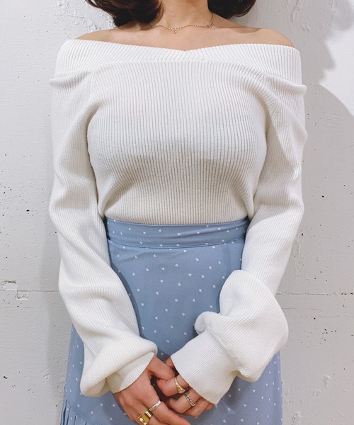 MIIA（ミーア）の「[ZOZO限定カラー]4WAY長袖リブニット（ニット/セーター・レディース・ブラック/ベージュ/パープル/オフホワイト/オレンジ/ブルー/グリーン・FREE）」の3枚目の写真