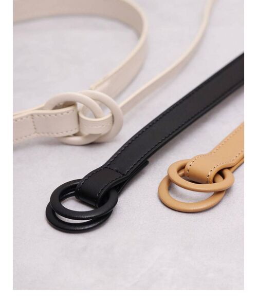 Ungrid（アングリッド）の「フェイクレザーデザインベルト（ベルト・レディース・アイボリー/ブラック/ベージュ・FREE）」の2枚目の写真