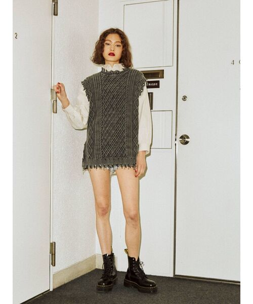 jouetie（ジュエティ）の「ベストレイヤードシャツセット（シャツ/ブラウス・レディース・オレンジ/ネイビー/オフホワイト/グリーン・MEDIUM）」の10枚目の写真