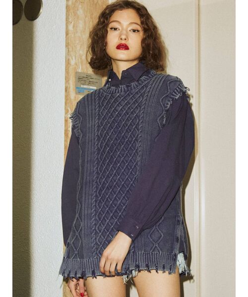 jouetie（ジュエティ）の「ベストレイヤードシャツセット（シャツ/ブラウス・レディース・オレンジ/ネイビー/オフホワイト/グリーン・MEDIUM）」の5枚目の写真