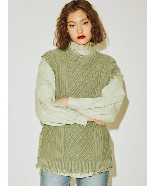 jouetie（ジュエティ）の「ベストレイヤードシャツセット（シャツ/ブラウス・レディース・オレンジ/ネイビー/オフホワイト/グリーン・MEDIUM）」の16枚目の写真