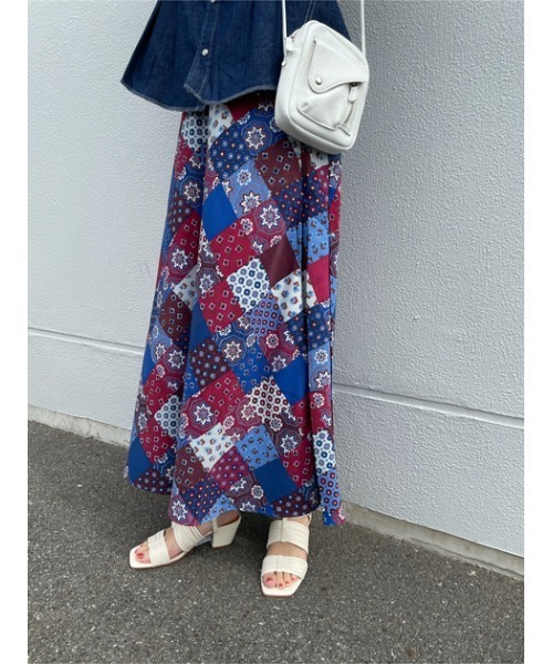 MOUSSY（マウジー）の「LEATHER MINI ポシェット（ショルダーバッグ・レディース・ホワイト/ブラック/パープル・FREE）」の15枚目の写真