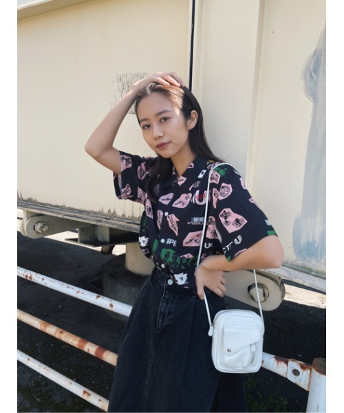 MOUSSY（マウジー）の「LEATHER MINI ポシェット（ショルダーバッグ・レディース・ホワイト/ブラック/パープル・FREE）」の16枚目の写真