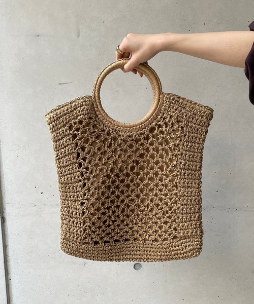 CAPRICIEUX LE'MAGE(カプリシューレマージュ)の「リングハンドルペーパートートバッグ(トートバッグ・レディース・ベージュ/カーキ/ブラック/アイボリー・FREE)」の18枚目の写真