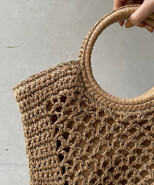 CAPRICIEUX LE'MAGE(カプリシューレマージュ)の「リングハンドルペーパートートバッグ(トートバッグ・レディース・ベージュ/カーキ/ブラック/アイボリー・FREE)」の16枚目の写真