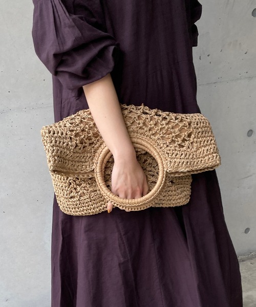 CAPRICIEUX LE'MAGE(カプリシューレマージュ)の「リングハンドルペーパートートバッグ(トートバッグ・レディース・ベージュ/カーキ/ブラック/アイボリー・FREE)」の15枚目の写真