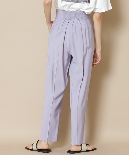 N.（N. Natural Beauty Basic）（エヌエヌナチュラルビューティーベーシック）の「２タックイージーパンツ（その他パンツ・レディース・ベージュ/パープル/グレー・MEDIUM）」の5枚目の写真