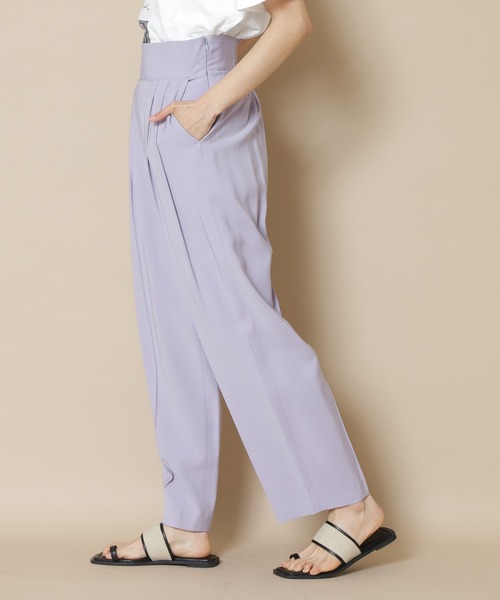 N.（N. Natural Beauty Basic）（エヌエヌナチュラルビューティーベーシック）の「２タックイージーパンツ（その他パンツ・レディース・ベージュ/パープル/グレー・MEDIUM）」の7枚目の写真