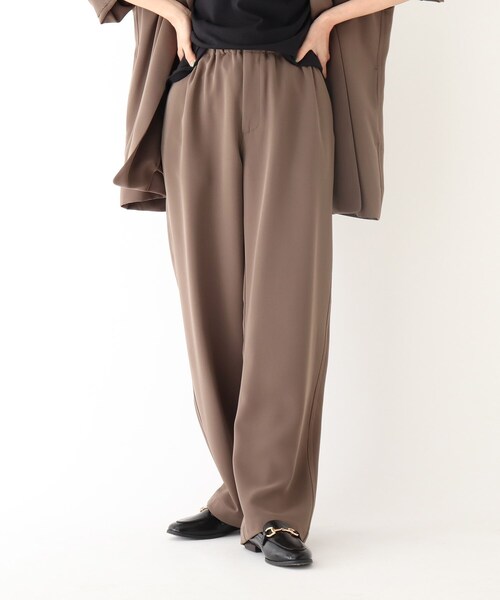 OPAQUE.CLIP(オペークドットクリップ)の「◆イージーダブルクロス ワイドパンツ【UNISEX】(スーツパンツ・レディース・ガンメタ/オリーブ/ブラック・38/42/40)」の3枚目の写真