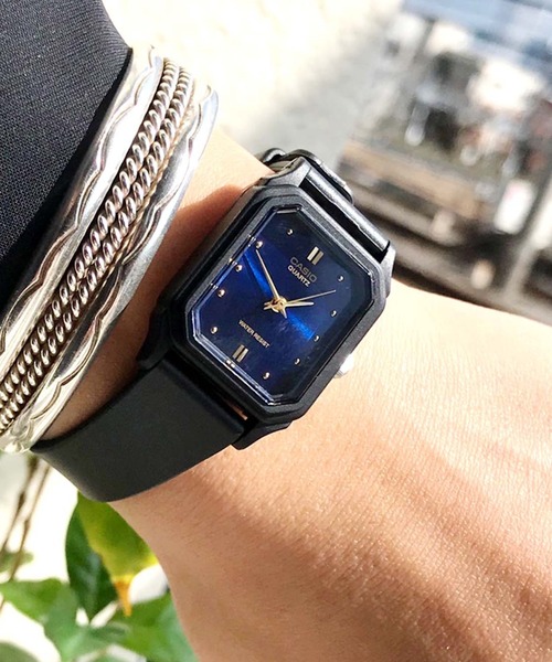 【CASIO】スクエアフェイス ANALOG DIGITAL/2A1MQY AQ-230A-2A1MQYJF | CASIO