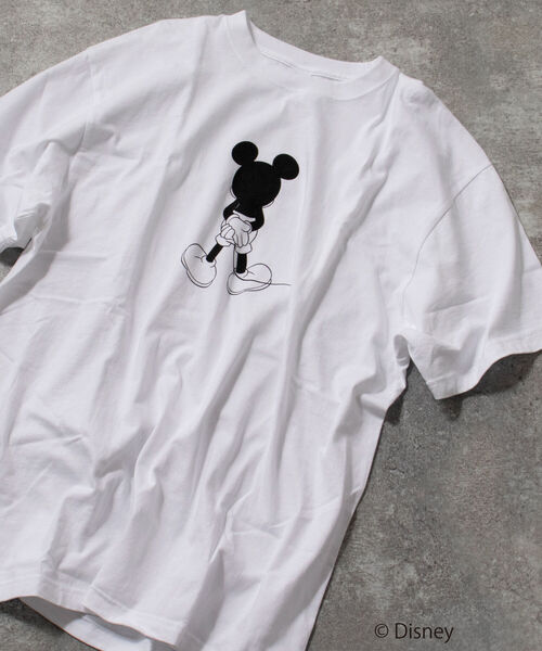 Disney(ディズニー)の「【DISNEY/ディズニー】BACK STYLE <MICKEY MOUSE> ビッグシルエット プリント Tシャツ(Tシャツ/カットソー・メンズ・ホワイト/ブラック/ベージュ・M/L)」の10枚目の写真