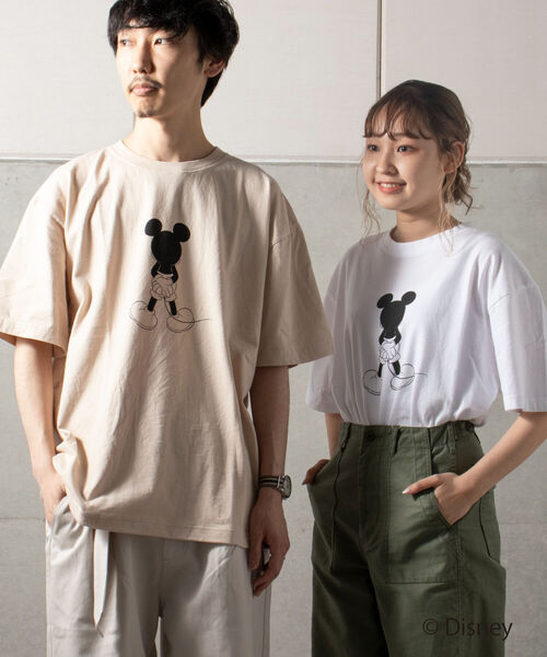 Disney(ディズニー)の「【DISNEY/ディズニー】BACK STYLE <MICKEY MOUSE> ビッグシルエット プリント Tシャツ(Tシャツ/カットソー・メンズ・ホワイト/ブラック/ベージュ・M/L)」の15枚目の写真