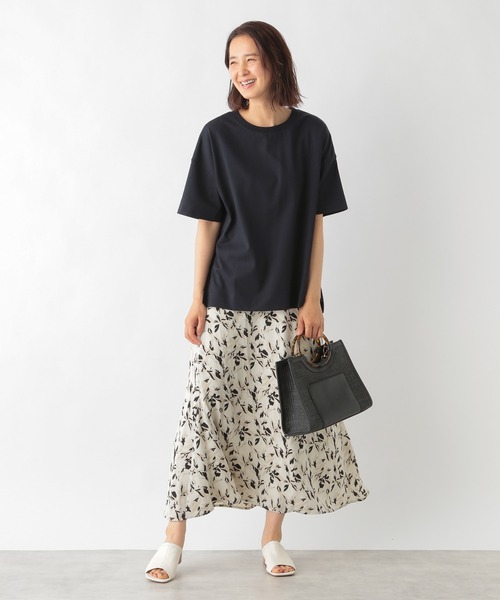 LEPSIM(レプシィム)の「エチケットデイリーT 936979(Tシャツ/カットソー・レディース・カーキ/グレイッシュベージュ/ダークネイビー/オフホワイト/レッド・FREE)」の9枚目の写真