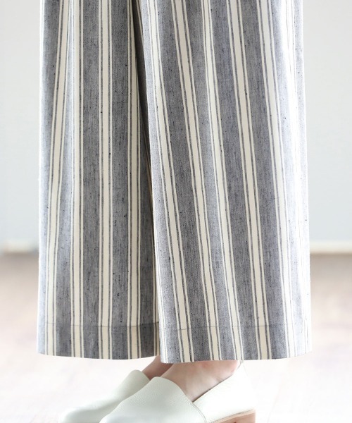 Pao de lo（パオデロ）の「【VOYAGE】フレンチリネンストライプワイドパンツ（その他パンツ・レディース・ベージュ/ネイビー・9号）」の17枚目の写真