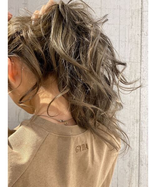 GYDA(ジェイダ)の「リブネックUSA COTTON Tシャツ【サスティナブル】(Tシャツ/カットソー・レディース・オフホワイト/ブラック/ベージュ・FREE)」の14枚目の写真