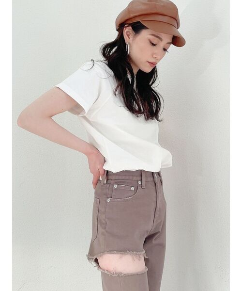 GYDA(ジェイダ)の「リブネックUSA COTTON Tシャツ【サスティナブル】(Tシャツ/カットソー・レディース・オフホワイト/ブラック/ベージュ・FREE)」の16枚目の写真