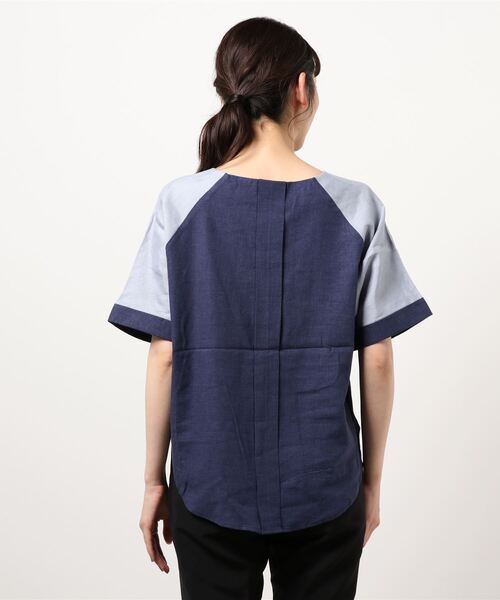 NICOLE white（ニコルホワイト）の「バイカラーブラウス（シャツ/ブラウス・レディース・サックスブルー/オフホワイト/ネイビー・FREE）」の9枚目の写真