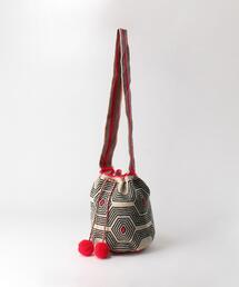 美品 CHILA BAGS チラバッグス 巾着 バケツショルダーバッグ グレー 美品 CHILA BAGS チラバッグス 巾着 バケツショルダーバッグ