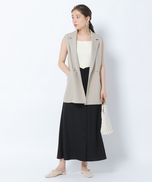 mysty woman（ミスティウーマン）の「楊柳ボタンフレアスカート 956302（スカート・レディース・ブラック/ベージュ/レッド系その他/ダークグリーン/ダークベージュ・FREE）」の8枚目の写真