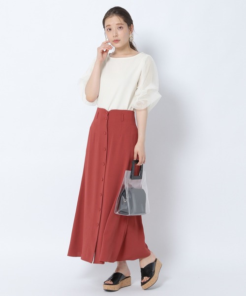 mysty woman（ミスティウーマン）の「楊柳ボタンフレアスカート 956302（スカート・レディース・ブラック/ベージュ/レッド系その他/ダークグリーン/ダークベージュ・FREE）」の13枚目の写真