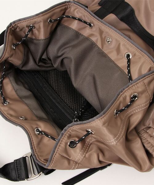 story.（ストーリー）の「【story.】テープリュック（バックパック/リュック・レディース・ブラック/ベージュ・FREE）」の6枚目の写真