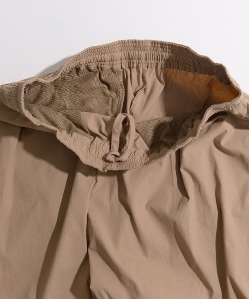 NIDO(ニド)の「ナイロンストレッチパンツ(その他パンツ・メンズ・ブラック/ベージュ・MEDIUM/LARGE)」の13枚目の写真