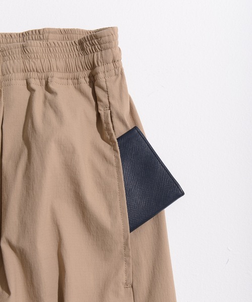 NIDO(ニド)の「ナイロンストレッチパンツ(その他パンツ・メンズ・ブラック/ベージュ・MEDIUM/LARGE)」の15枚目の写真