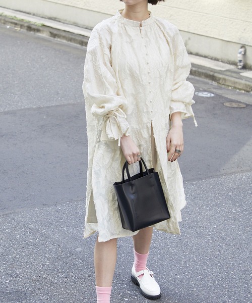 forksy.（フォルクシー）の「【forksy.】シアージャガードキャンディスリーブチュニックシャツワンピース（シャツワンピース・レディース・ホワイト/ブラック/アイボリー・FREE）」の11枚目の写真