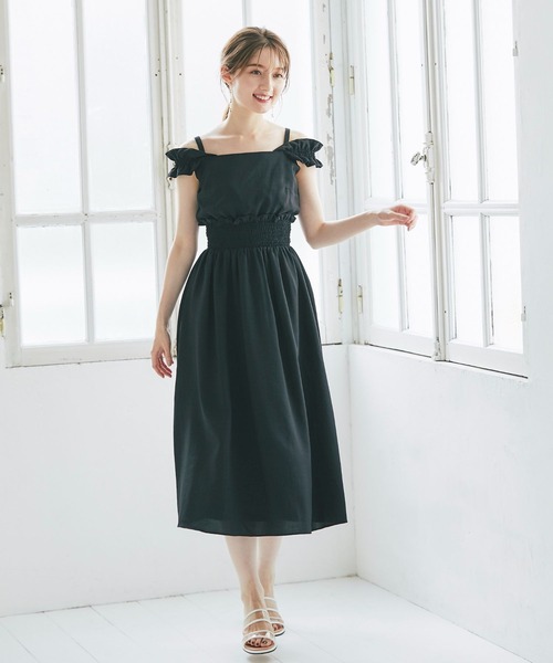tocco closet（トッコ　クローゼット）の「２ＷＡＹショルダーシャーリングフリルワンピース（ワンピース・レディース・ピンク/グレイッシュベージュ/ブラック・M）」の4枚目の写真