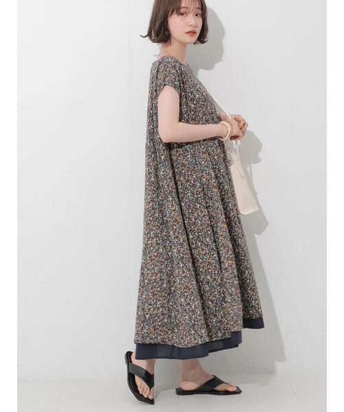 AMERICAN HOLIC（アメリカンホリック）の「リバーシブルツートンカラーワンピース（ワンピース・レディース・ストライプ/その他14/チャコールグレー/モカ・FREE）」の4枚目の写真