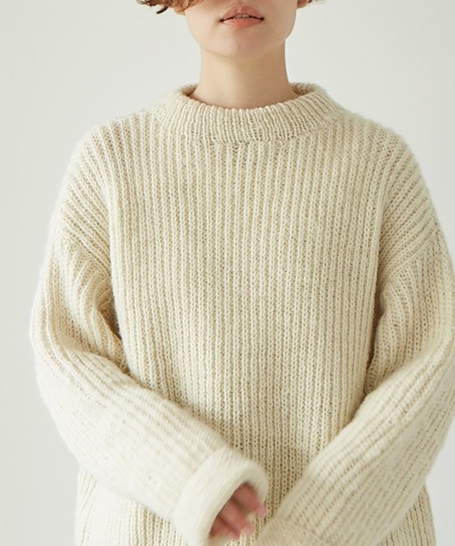 note et silence （ノートエシロンス）の「Hand knit片畦 クループルオーバー（ニット/セーター・レディース・ホワイト/ダークブラウン/ブルー・FREE）」の9枚目の写真