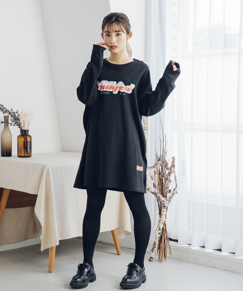 MILKFED.（ミルクフェド）の「GRADATION LOGO LONG TOP（Tシャツ/カットソー・レディース・ホワイト/ブラック/ネイビー・ONE SIZE）」の2枚目の写真