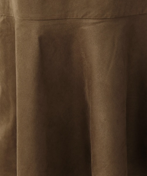 LOWRYS FARM(ローリーズファーム)の「スエードマーメイドスカート 214884(スカート・レディース・グレー/ブラウン/アイボリー・MEDIUM/LARGE/SMALL)」の12枚目の写真