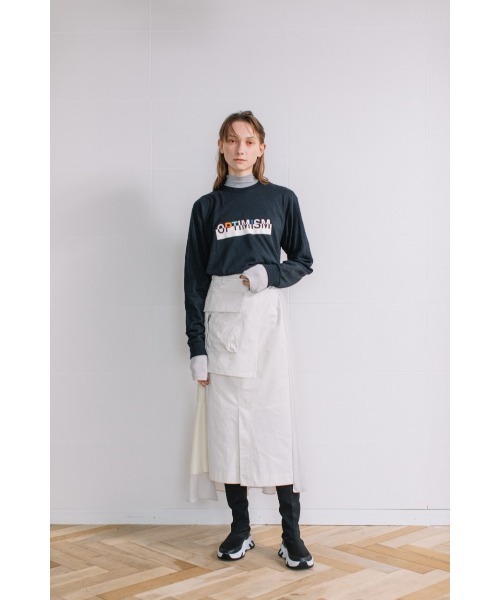 AULA AILA（アウラアイラ）の「ビブラムソールフライニットニーハイスニーカーブーツ（スニーカー・レディース・ブラック/ブラック×ホワイト・36.5/37.5/35.5）」の4枚目の写真