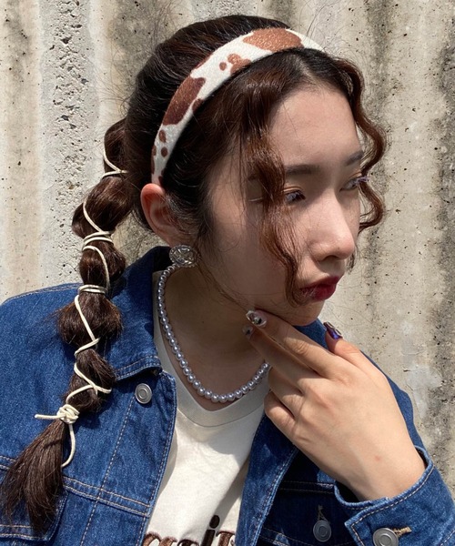 WEGO（ウィゴー）の「WEGO/ハラコワイドカチューシャ（カチューシャ・レディース・その他1/ベージュ/その他3/その他2/オフホワイト/ピンク・FREE）」の5枚目の写真