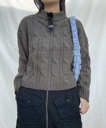 タートルケーブルニット