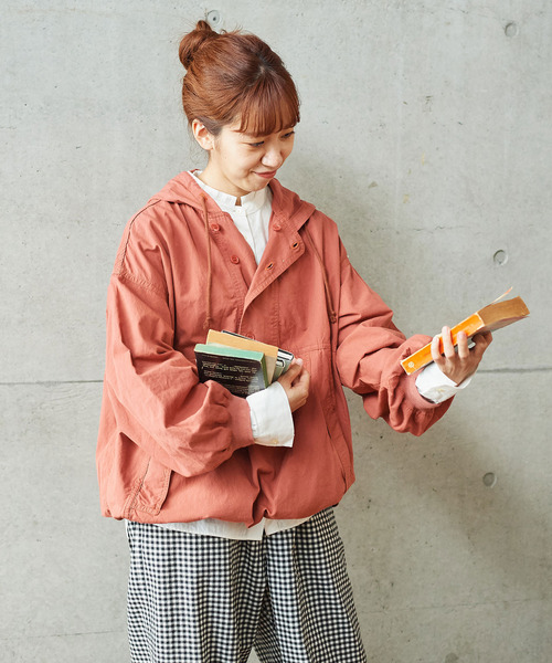 PAR ICI KLASSISK（パーリッシィクラシスク）の「フィンクスブロード伊吹染め アノラックパーカー (セットアップ対応)（その他アウター・レディース・レッド/グリーン/アイボリー・FREE）」の6枚目の写真